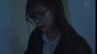 【9总全国探花】白裙肉肉萌妹，脱掉舔奶调情再到床上猛操呻吟娇喘诱人