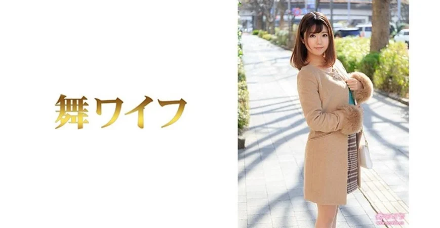 HUNTB-486 『私たちでSEXの練習しちゃいなよ！何度失敗してもいいよ！エッチして元気出して』ホスピタリテ